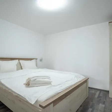 Vila Titulescu - Montepalazzo *